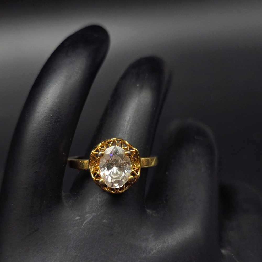 Cubic Zirconia Ring Gold Tone Ornate Filigree Size 5.5 Vintage Jewelry